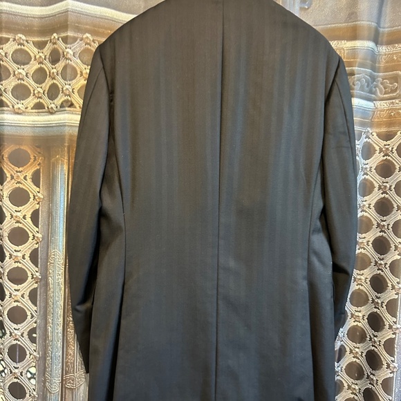 Ermenegildo Zegna (Su Misura) Trofeo Men's 100% Wool Suit. - Picture 5 of 16